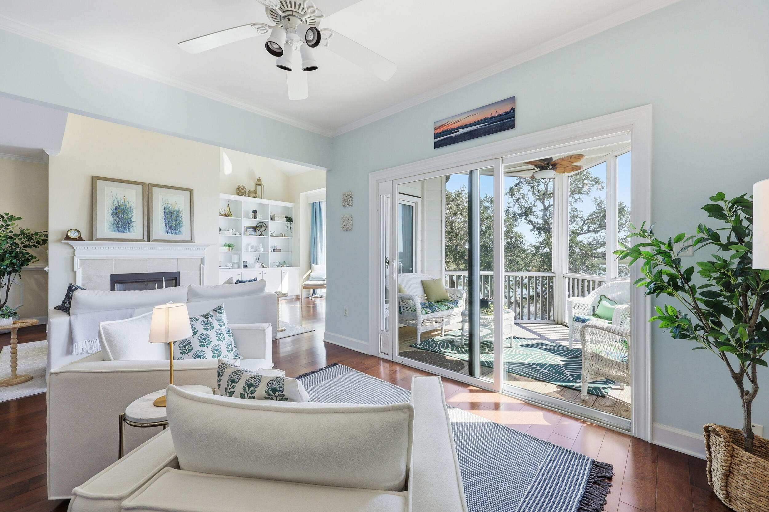 1551 Ben Sawyer Boulevard # J Unit: 2-J