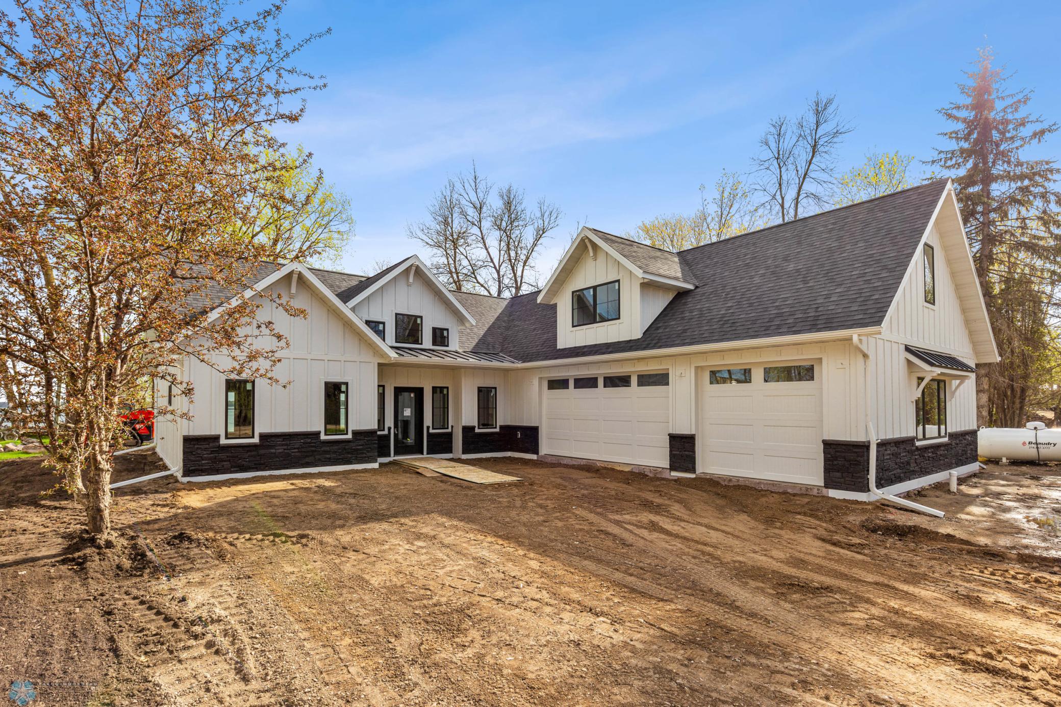 33311 N Cotton Lake Road