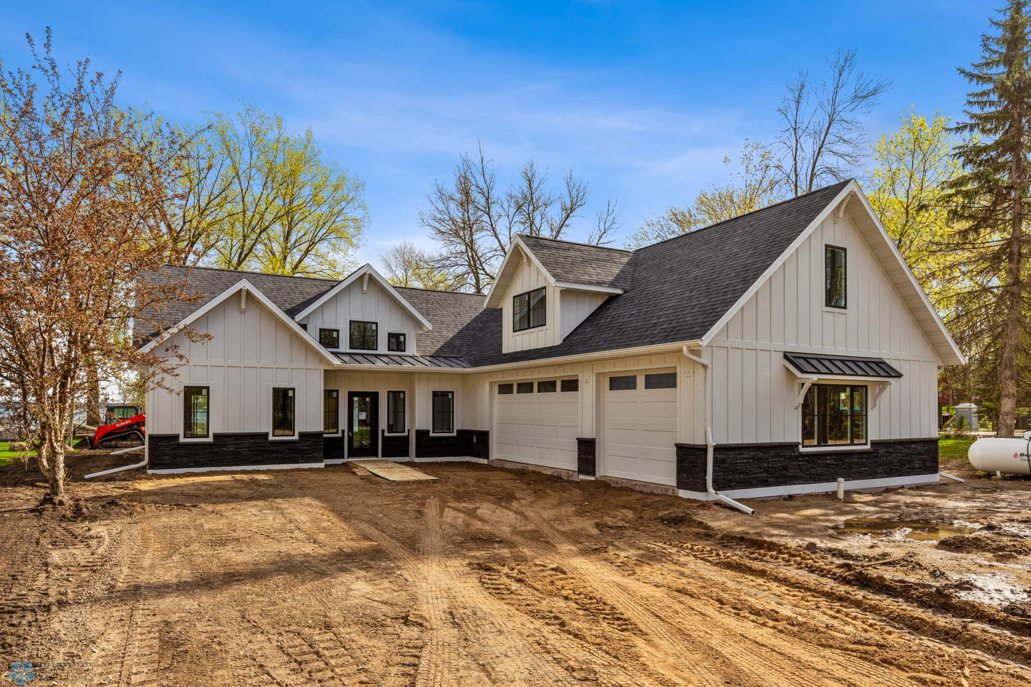 33311 N Cotton Lake Road