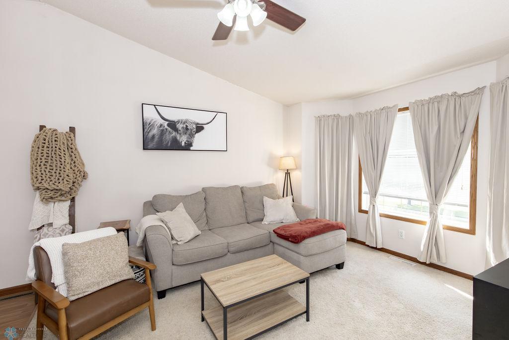 1683 Oakwood Drive
