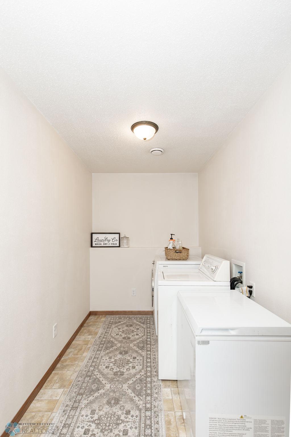 1683 Oakwood Drive