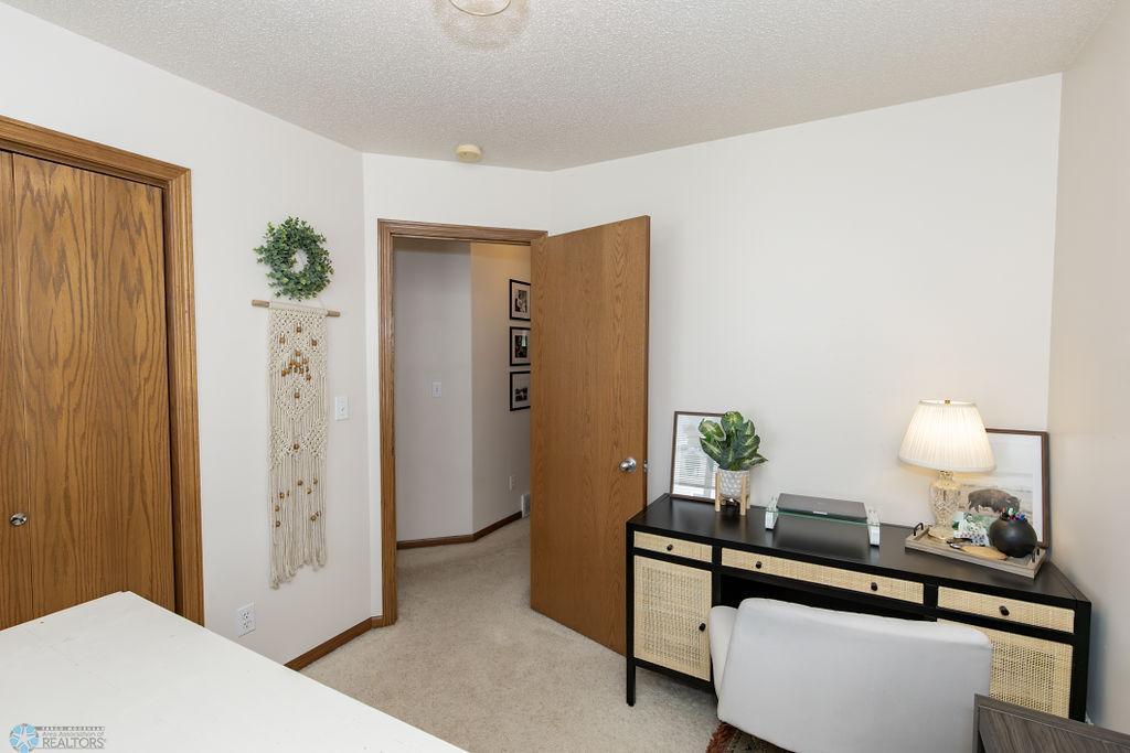 1683 Oakwood Drive