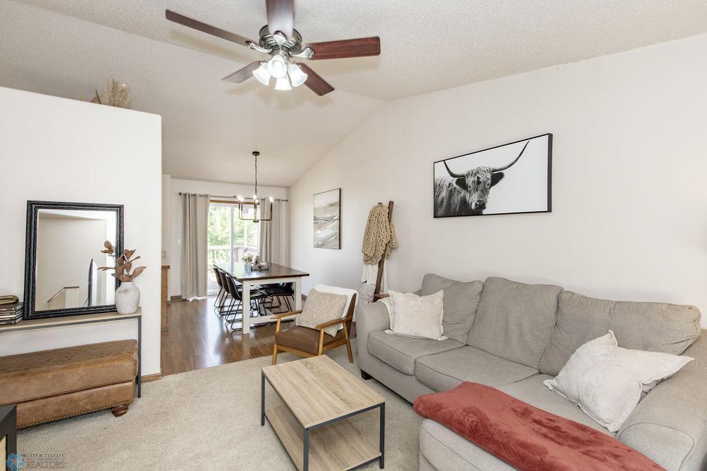 1683 Oakwood Drive