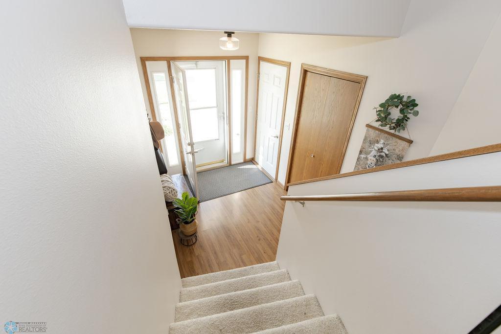 1683 Oakwood Drive
