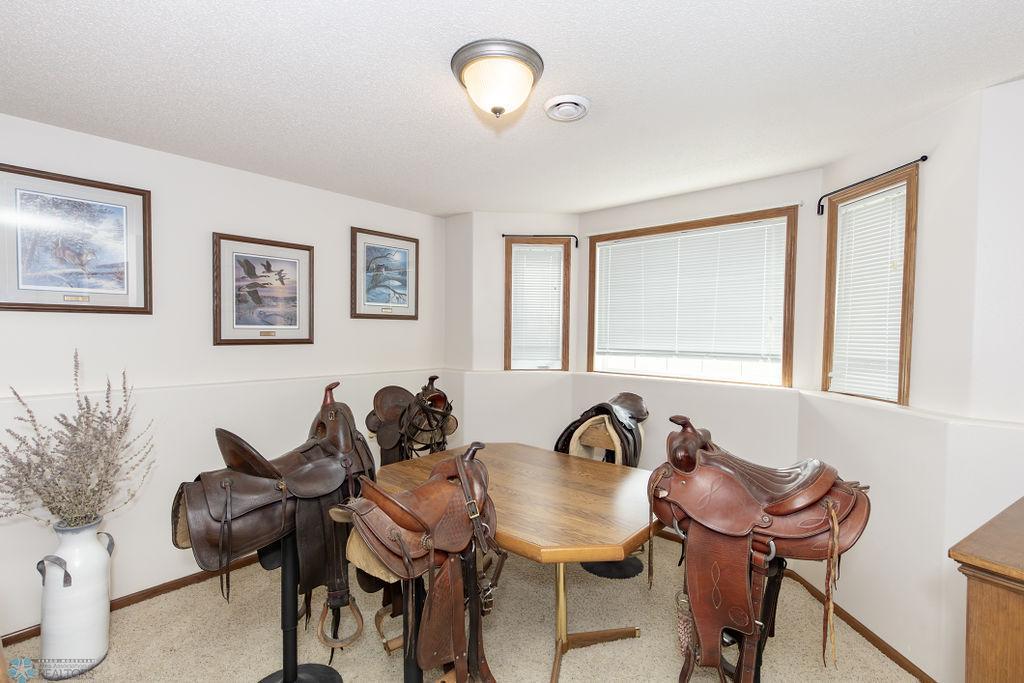 1683 Oakwood Drive