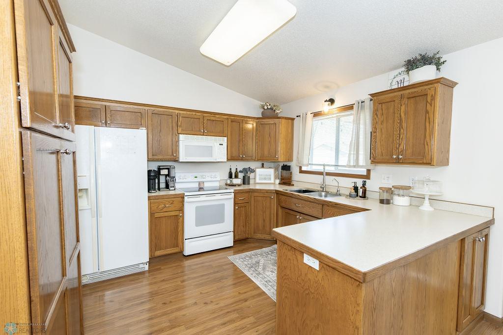 1683 Oakwood Drive