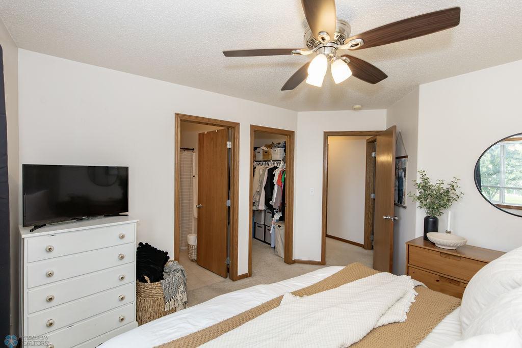 1683 Oakwood Drive