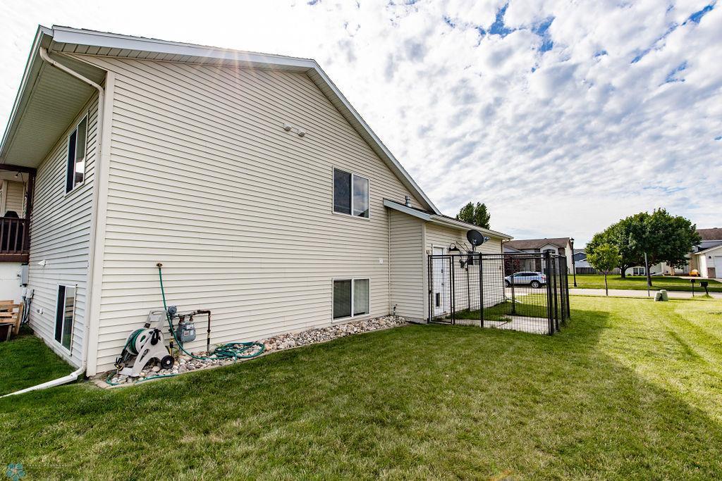 1683 Oakwood Drive
