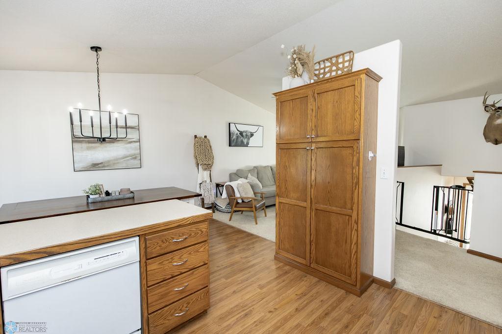 1683 Oakwood Drive