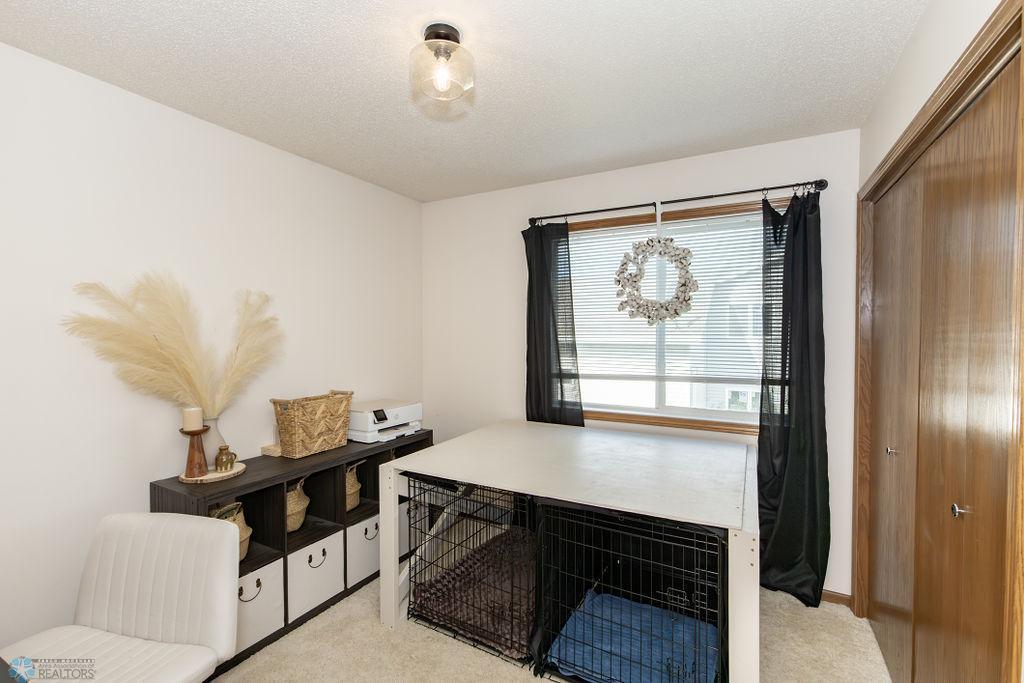1683 Oakwood Drive