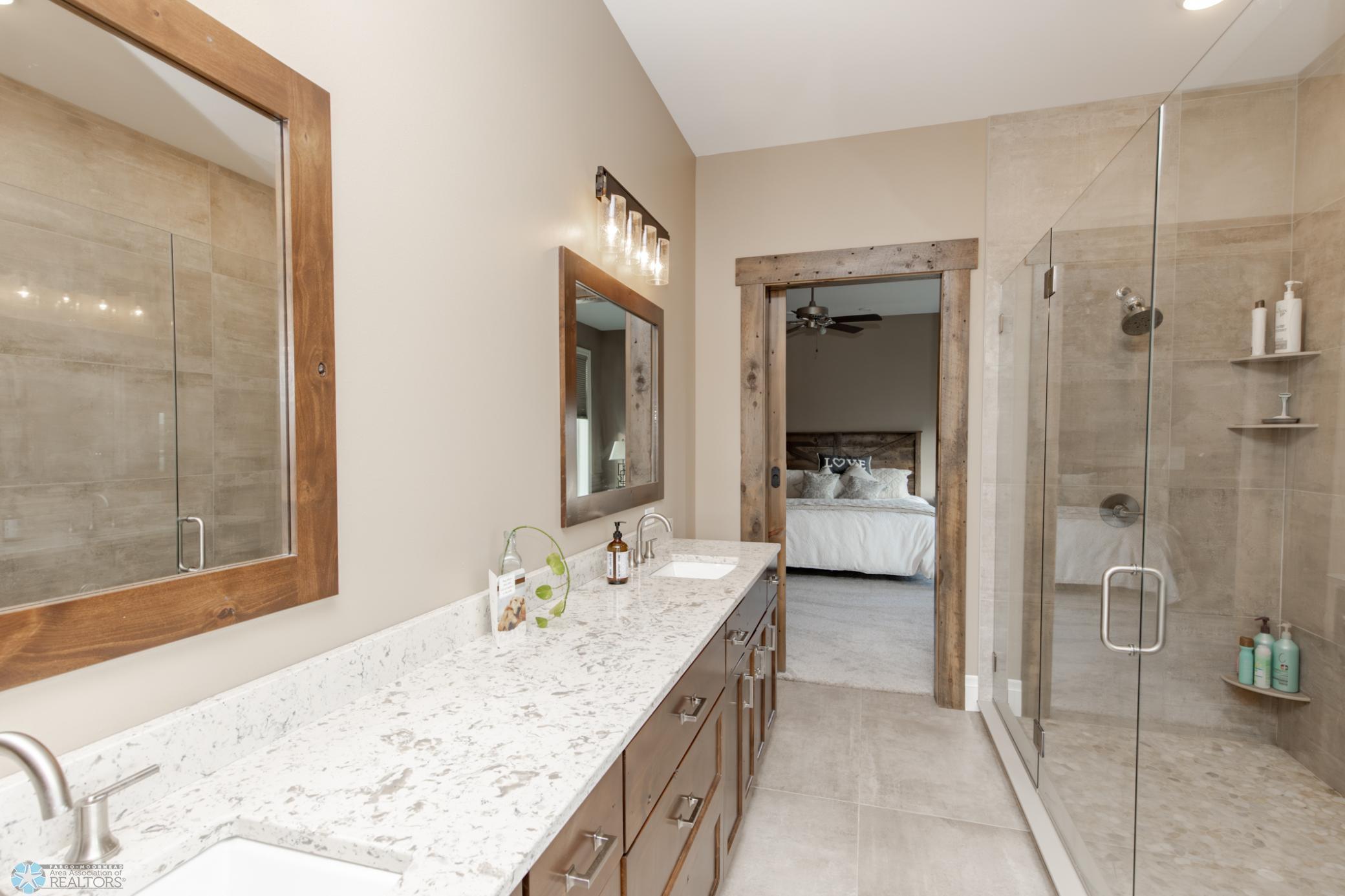 200 4th Avenue N Unit: #310
