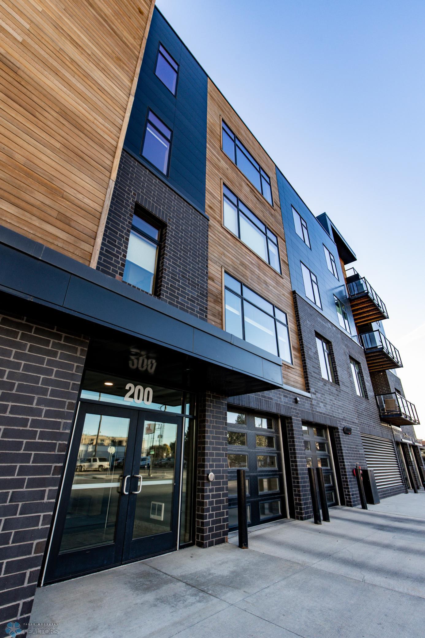 200 4th Avenue N Unit: #310
