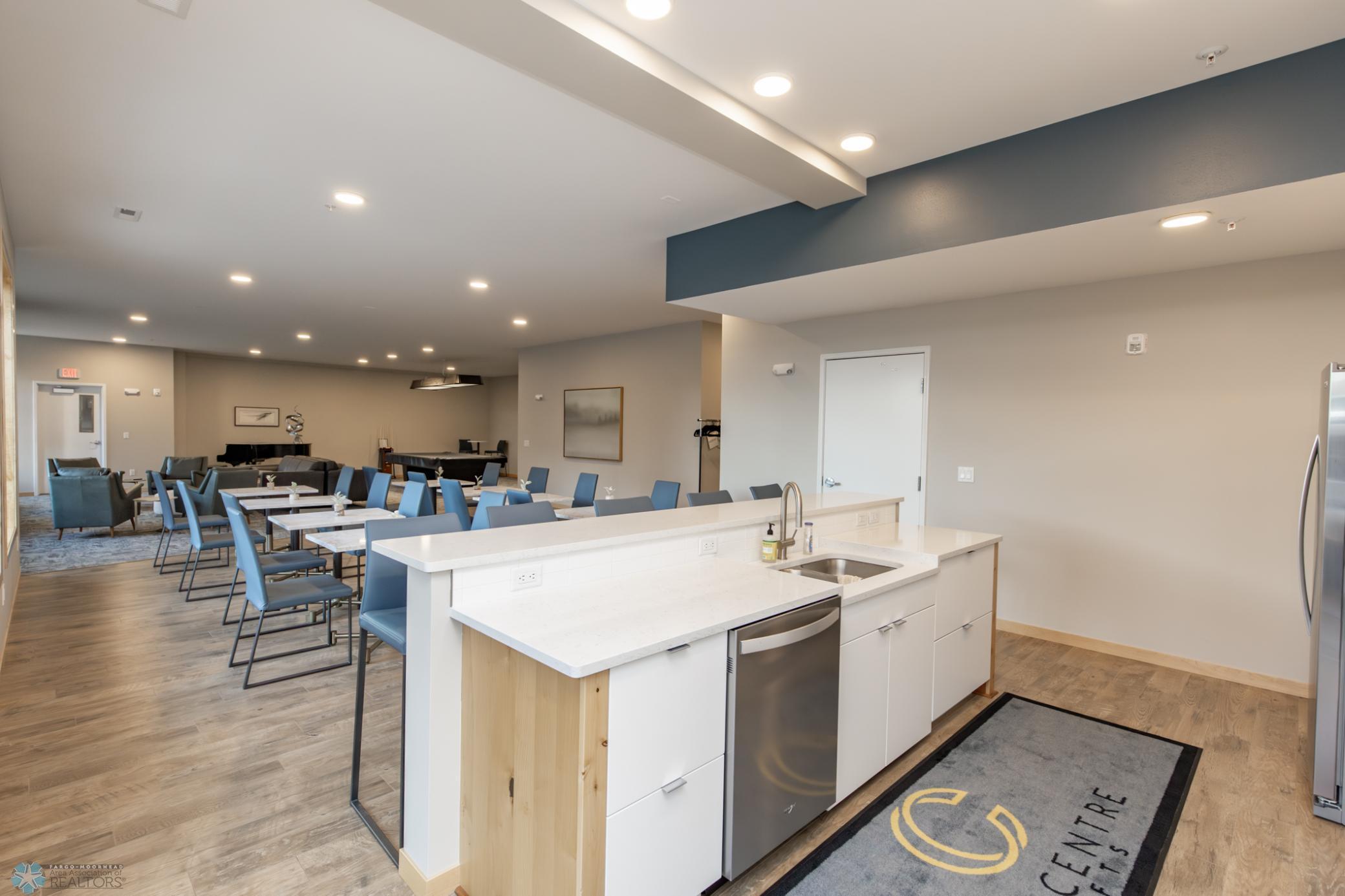 200 4th Avenue N Unit: #310