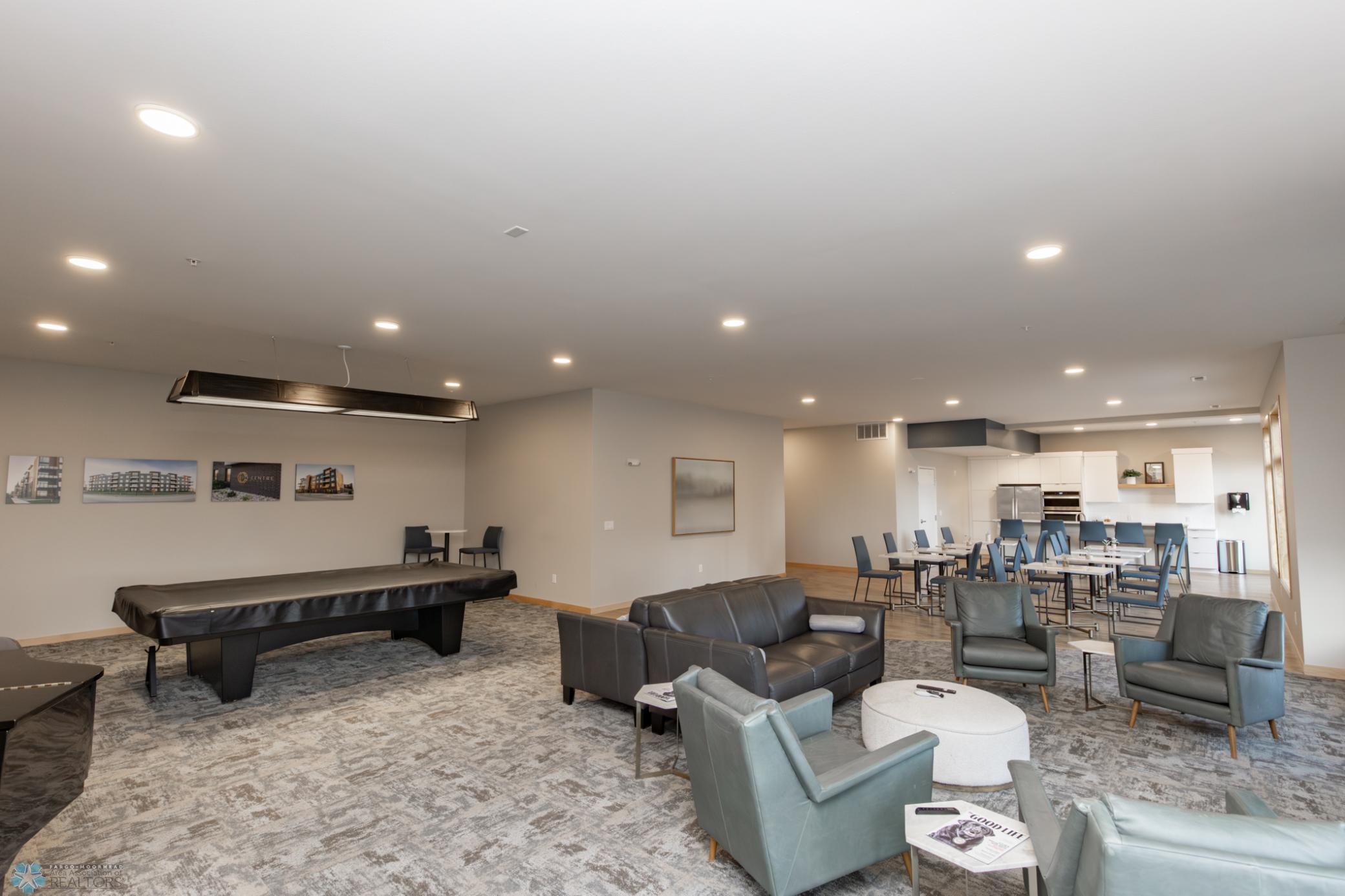 200 4th Avenue N Unit: #310