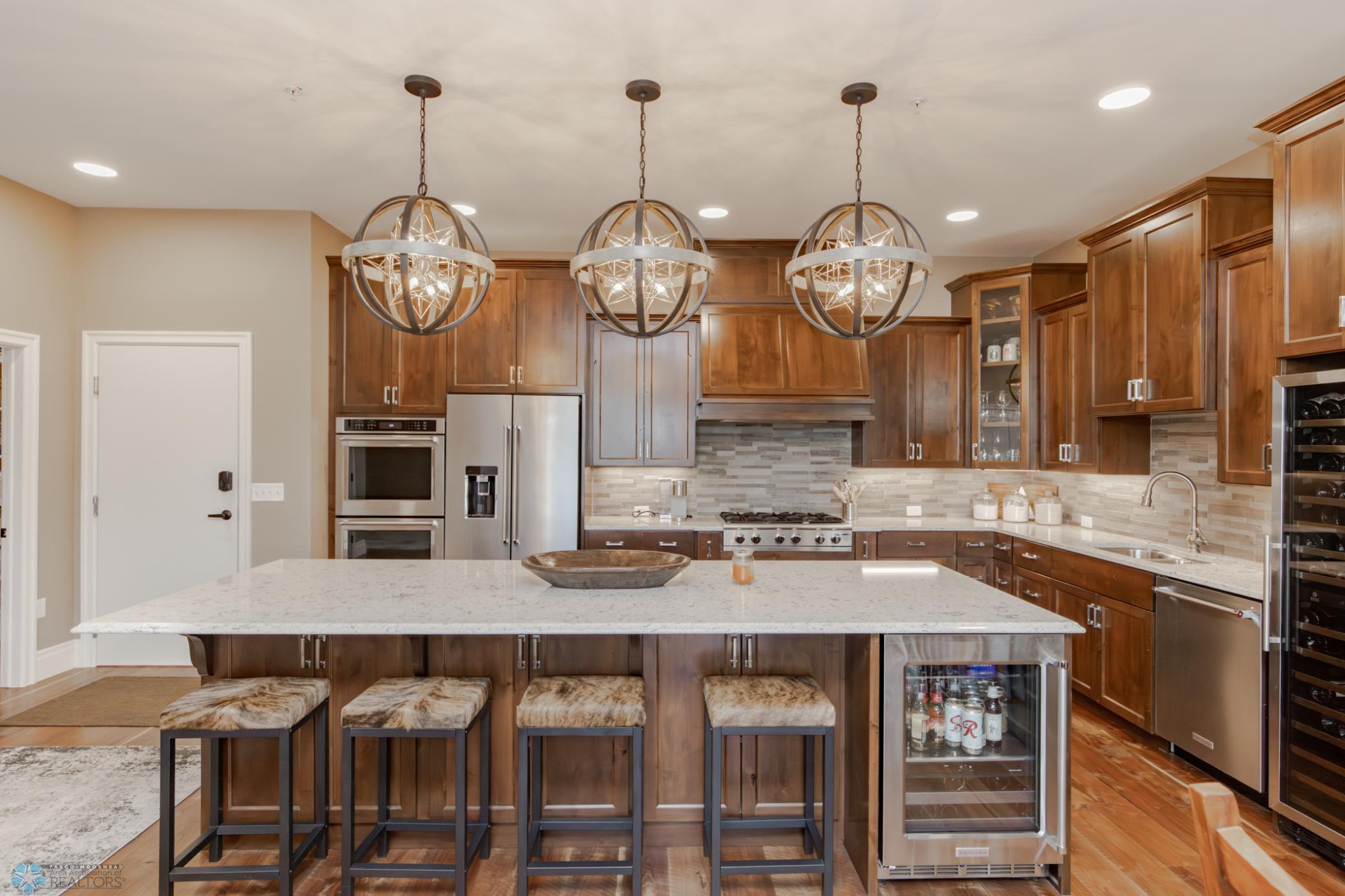 200 4th Avenue N Unit: #310