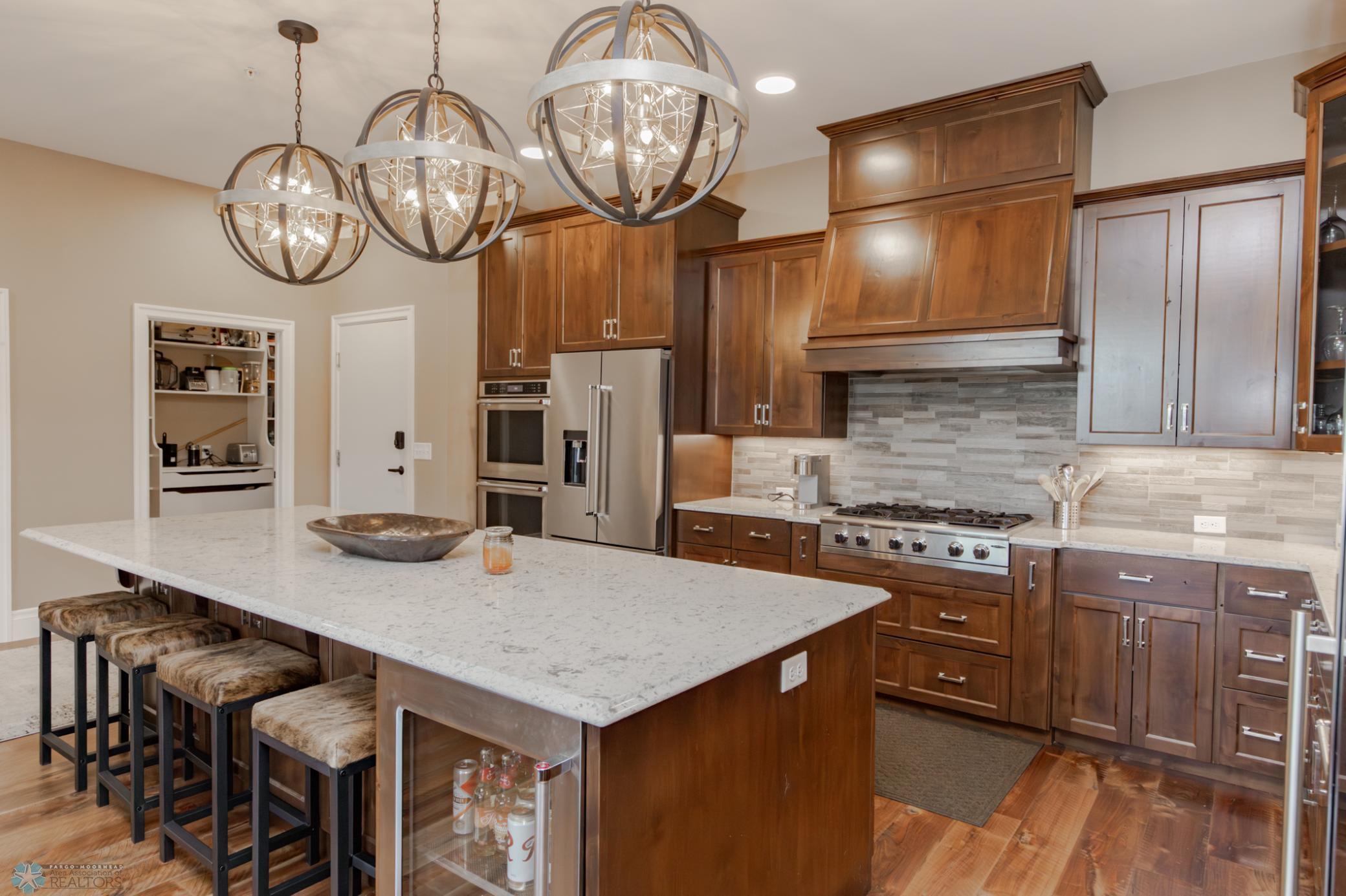 200 4th Avenue N Unit: #310