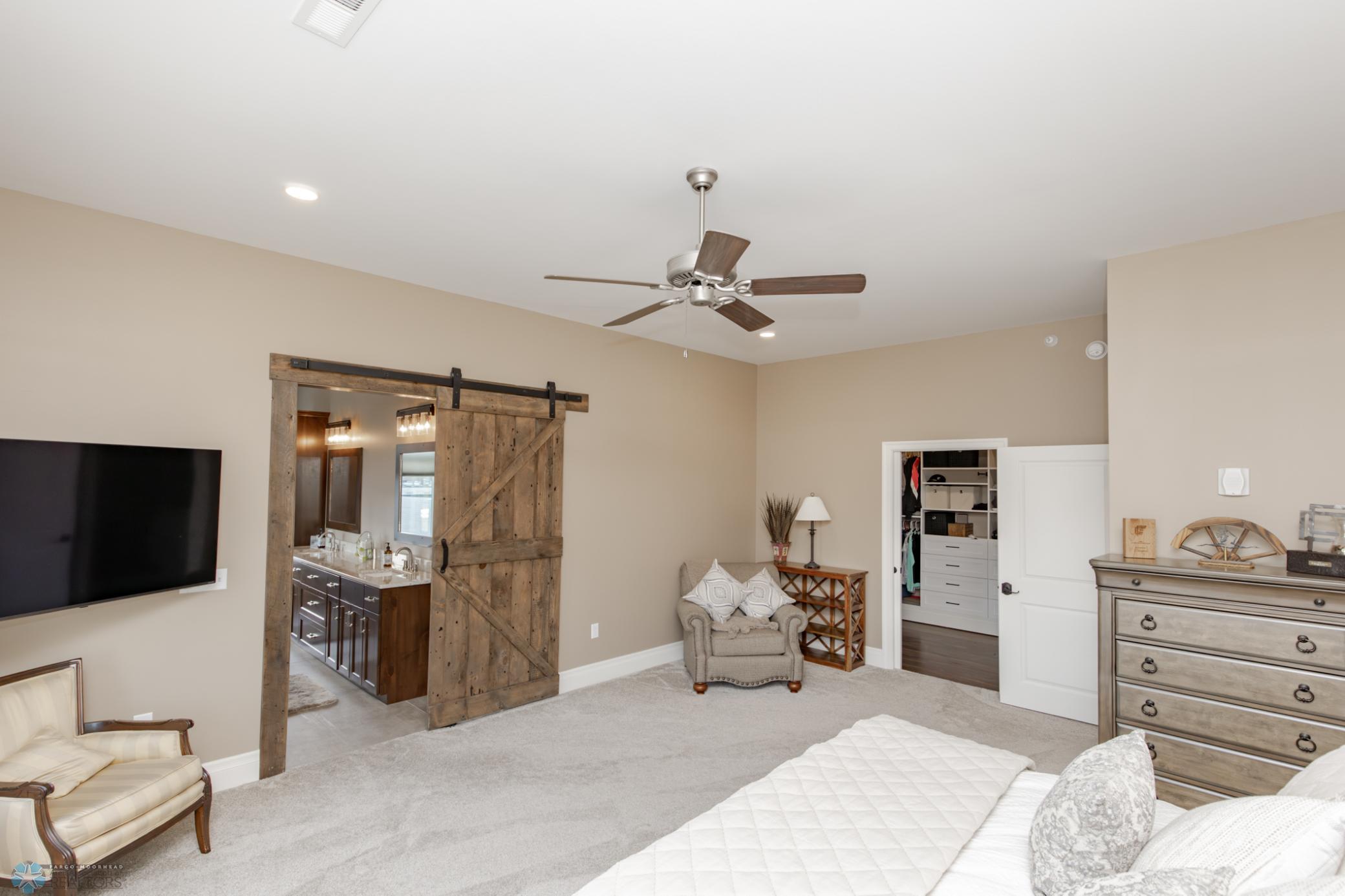 200 4th Avenue N Unit: #310
