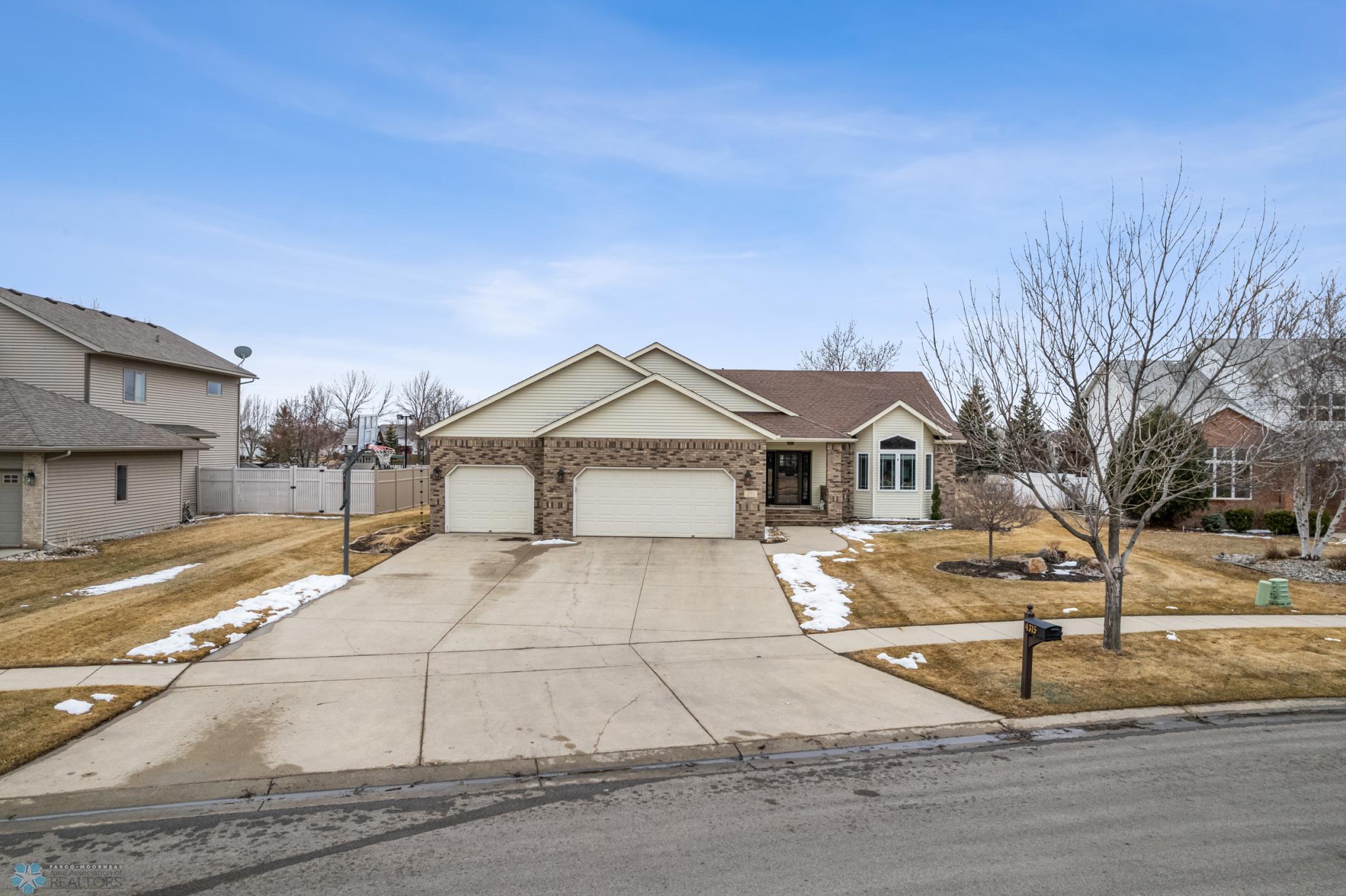4315 Timberline Drive S
