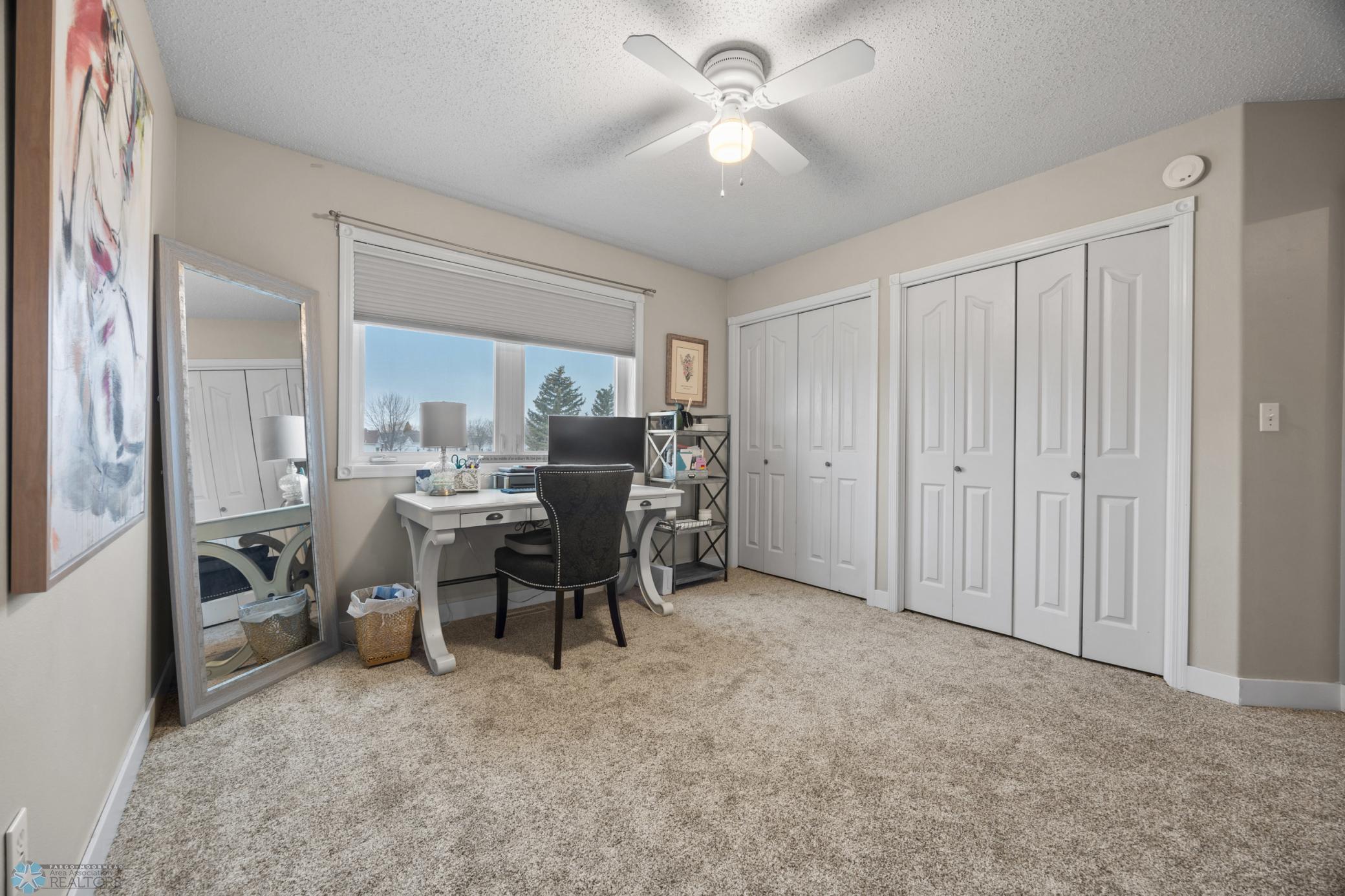 4315 Timberline Drive S
