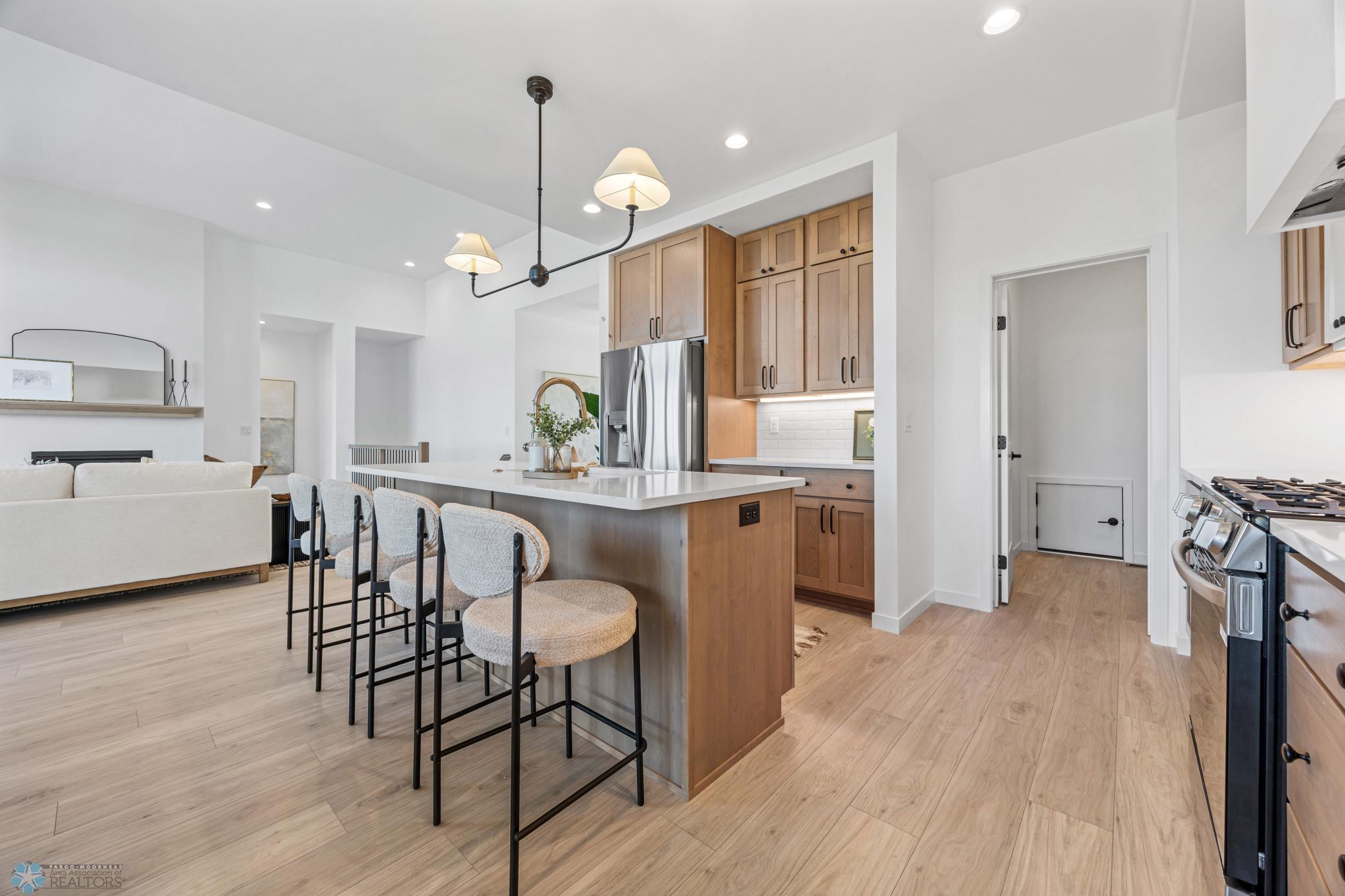 2924 Prairie Farms Circle S