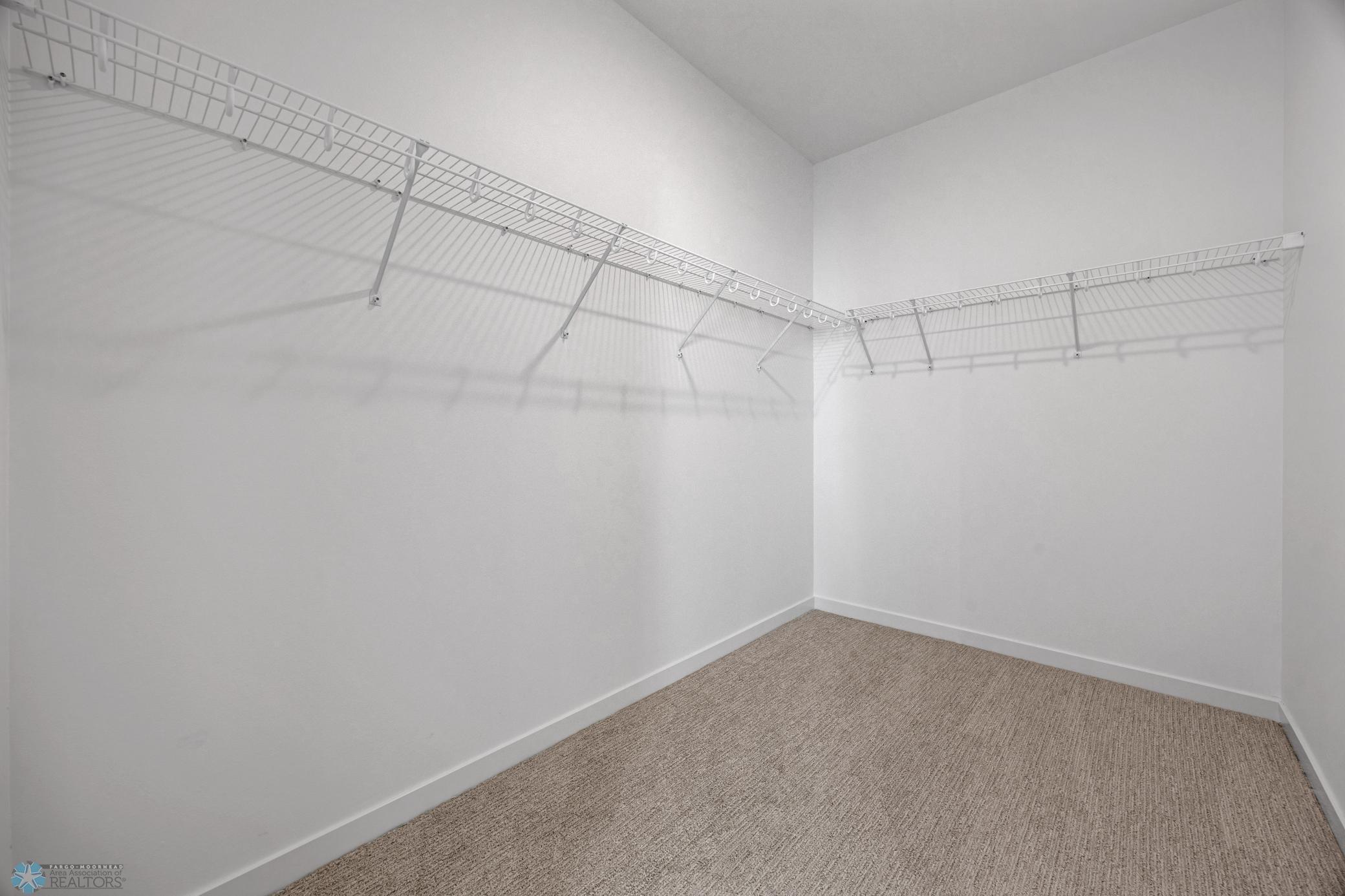 2924 Prairie Farms Circle S