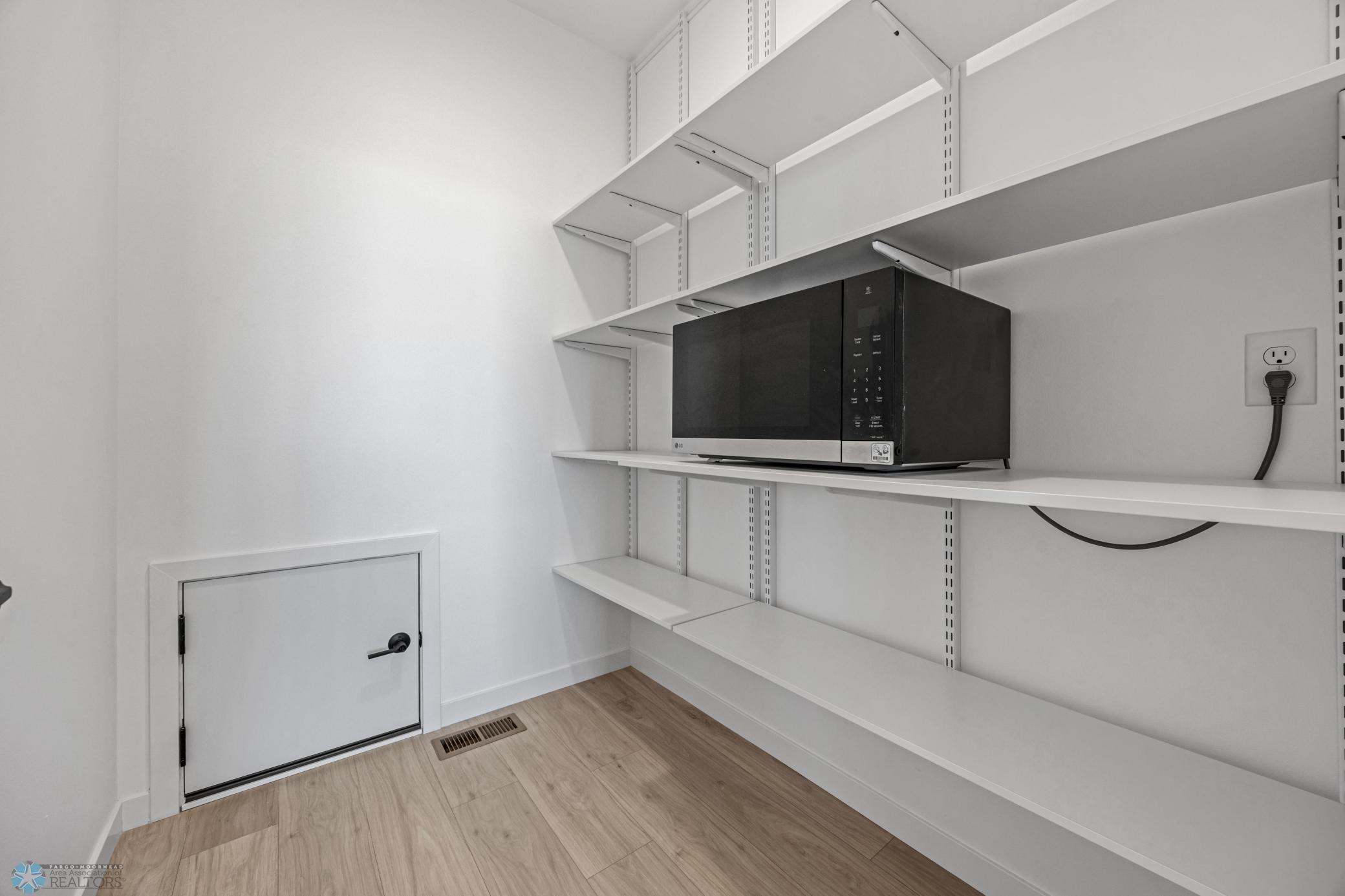 2924 Prairie Farms Circle S