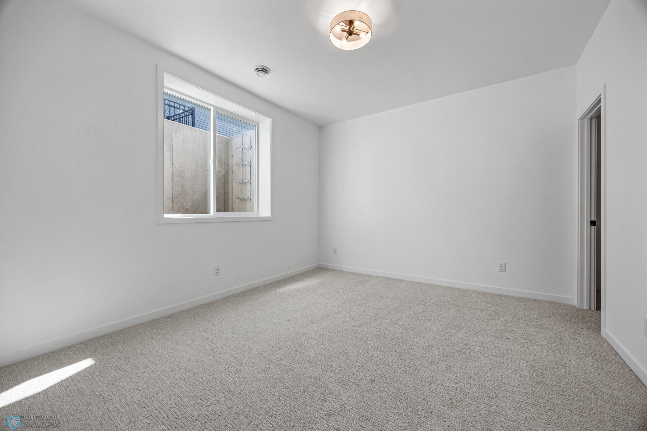 2924 Prairie Farms Circle S