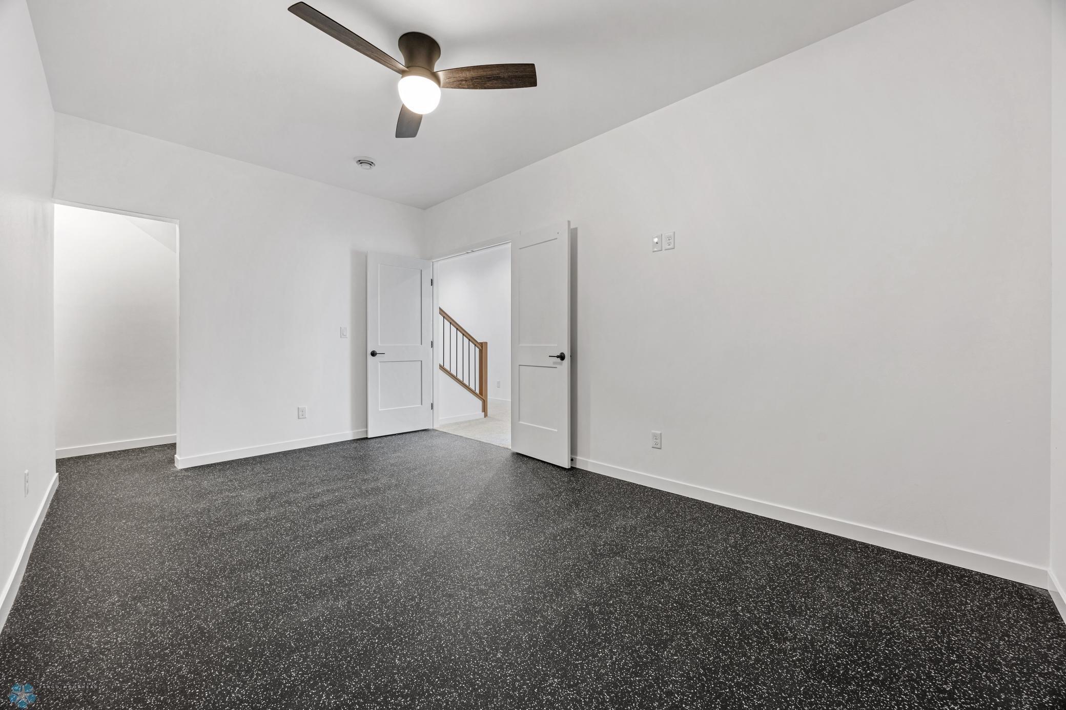 2924 Prairie Farms Circle S