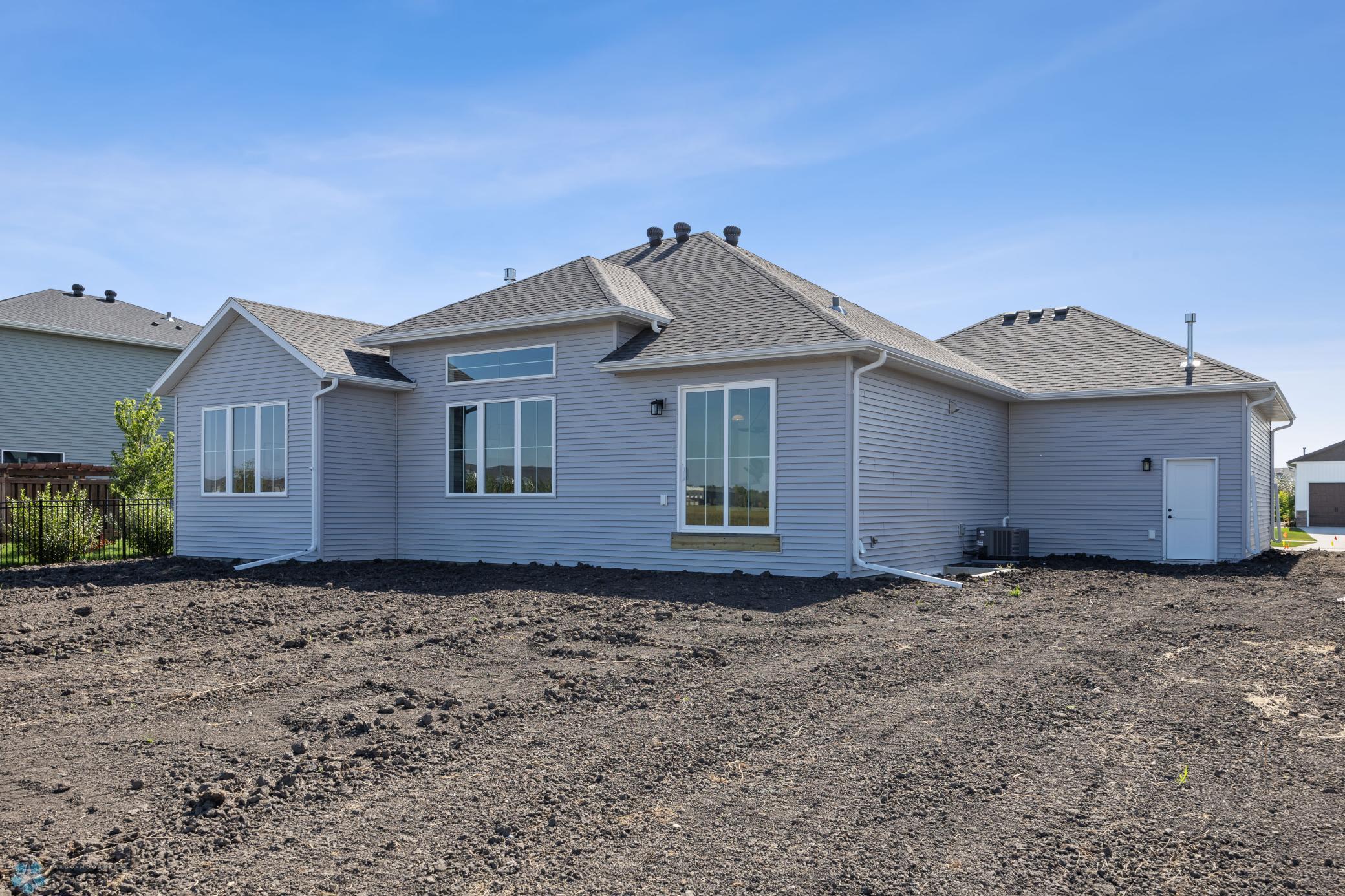 2924 Prairie Farms Circle S