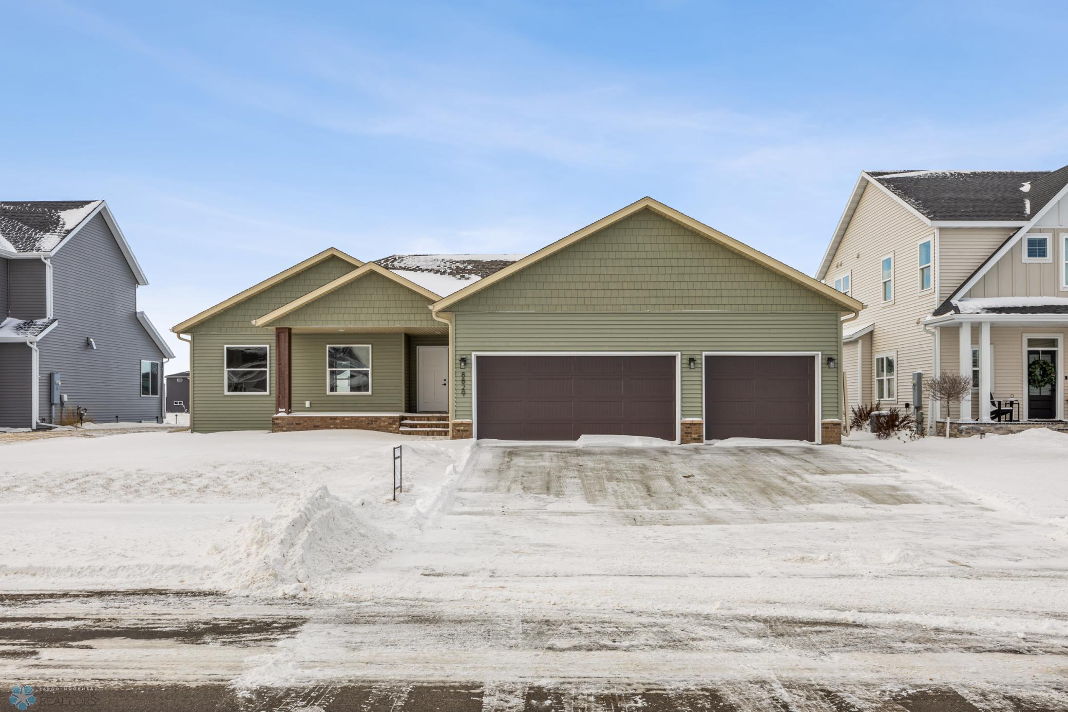 8829 Meadowlark Parkway