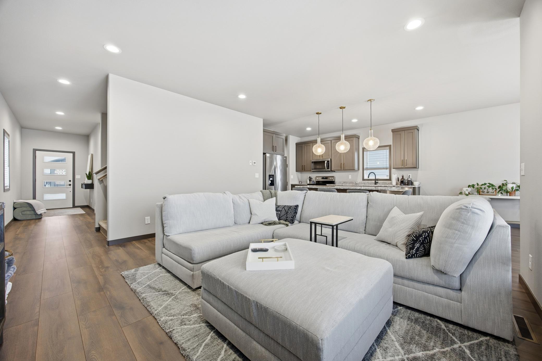 2734 12th Street W