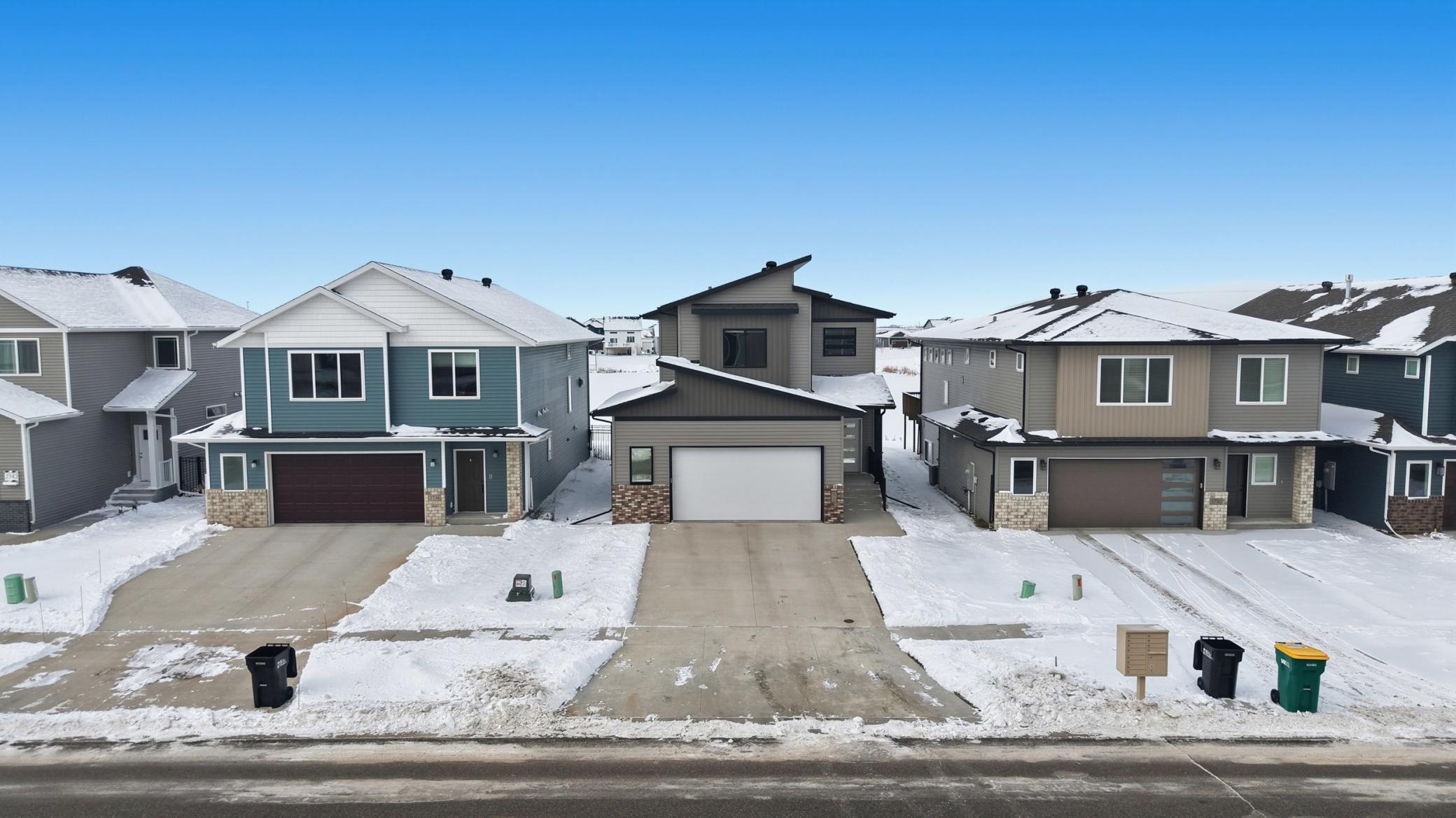 2734 12th Street W