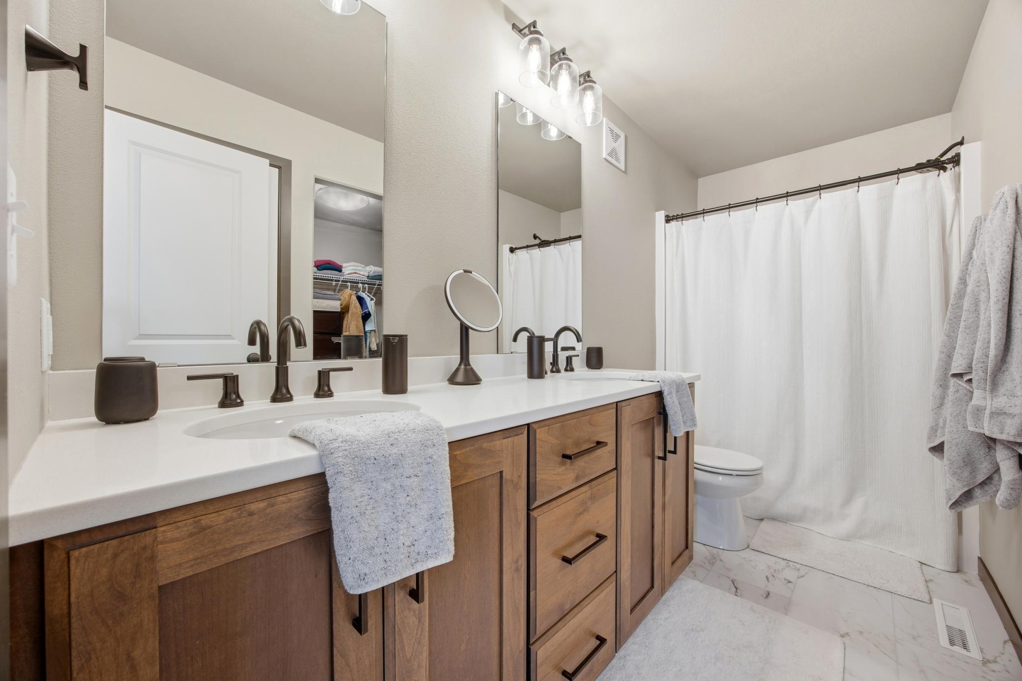 2734 12th Street W