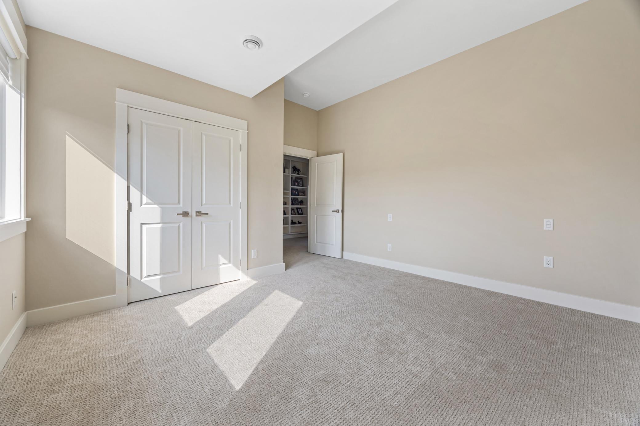 2508 Rose Creek Parkway S