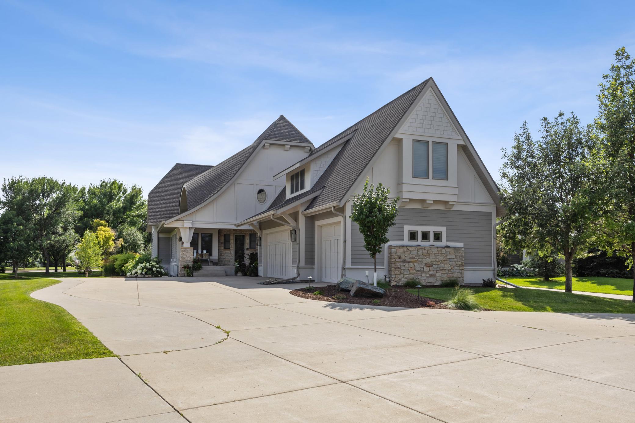 2508 Rose Creek Parkway S