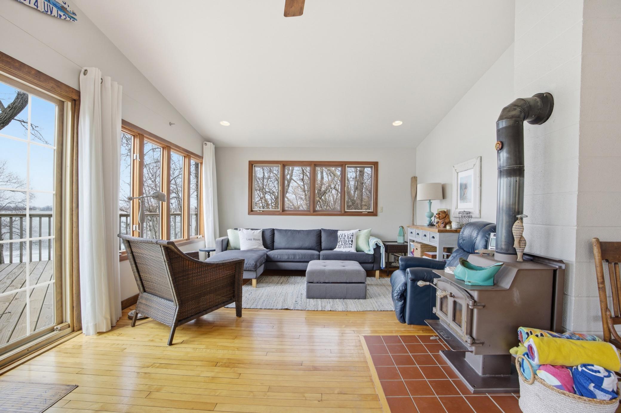 35743 Fawn Oaks Trail