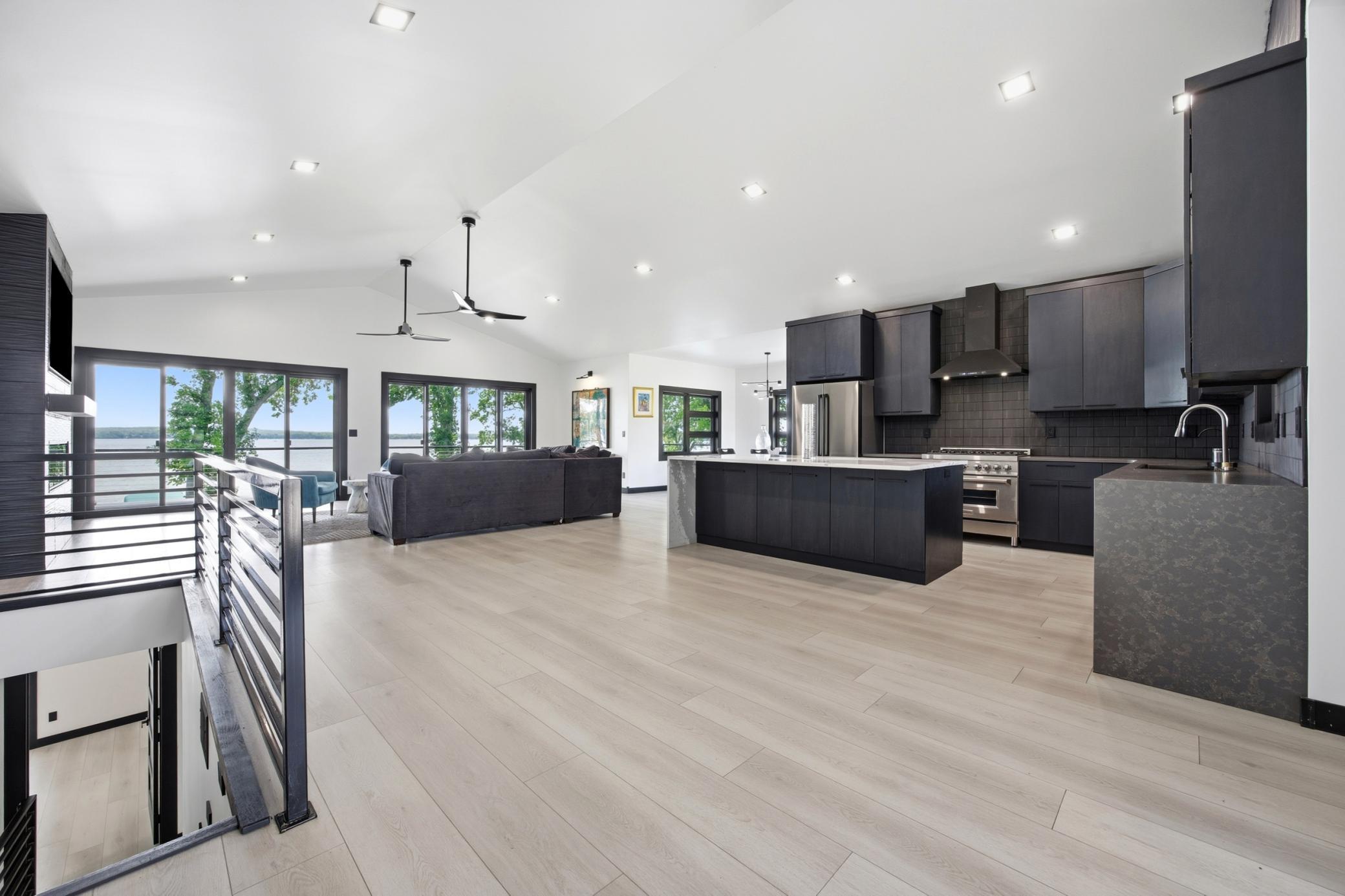 826 Shorewood Drive