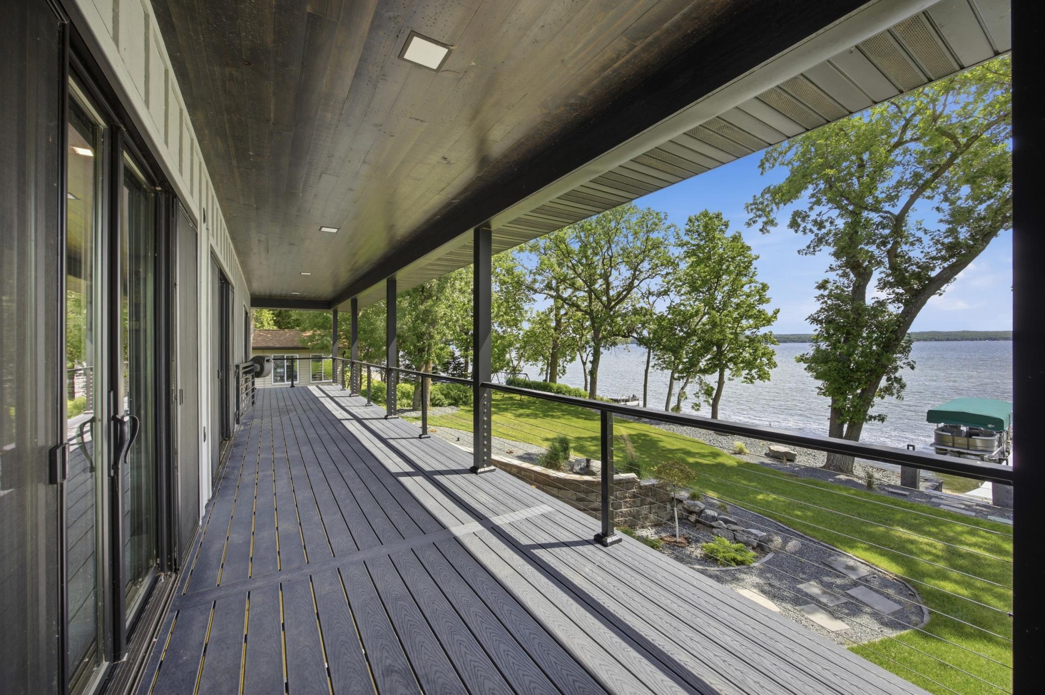 826 Shorewood Drive