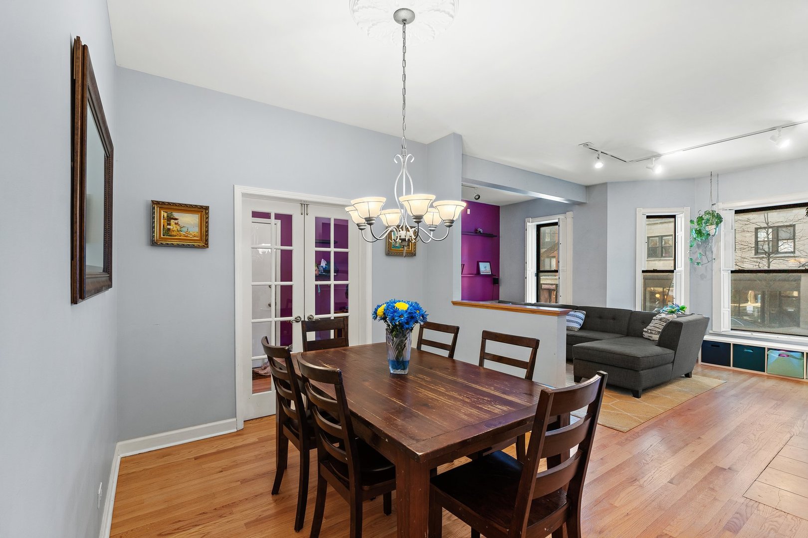 1320 W Wilson Avenue Unit: 1B