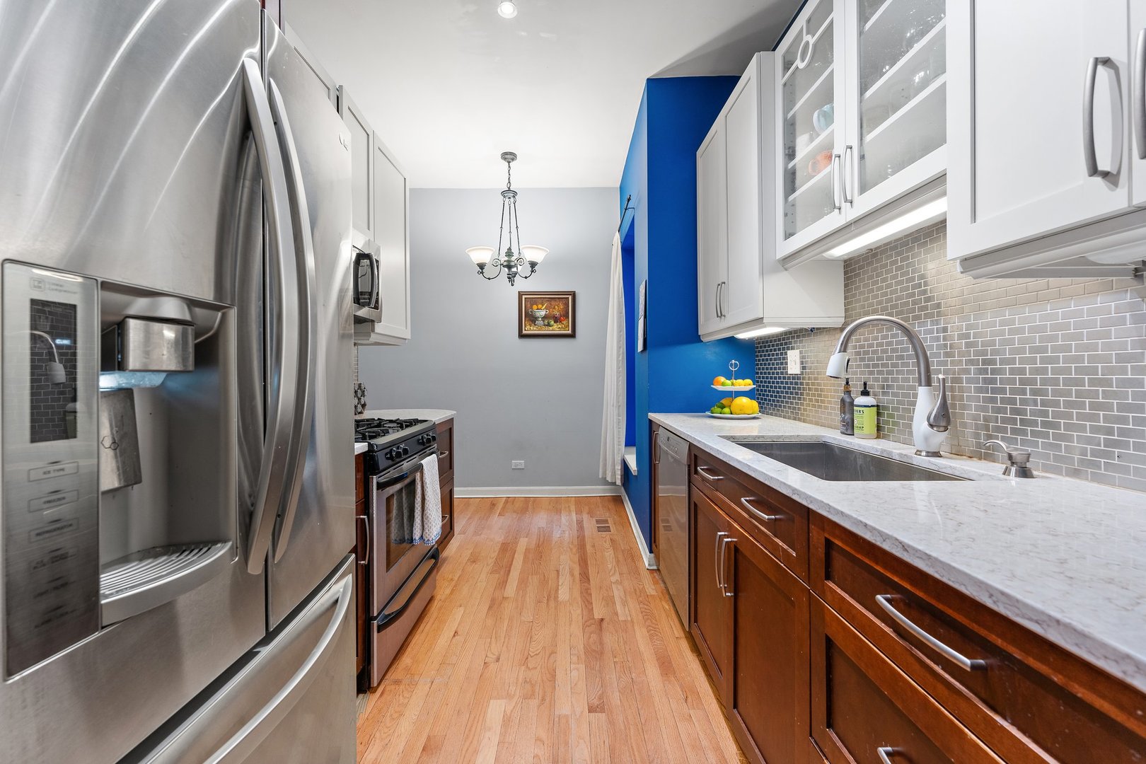1320 W Wilson Avenue Unit: 1B