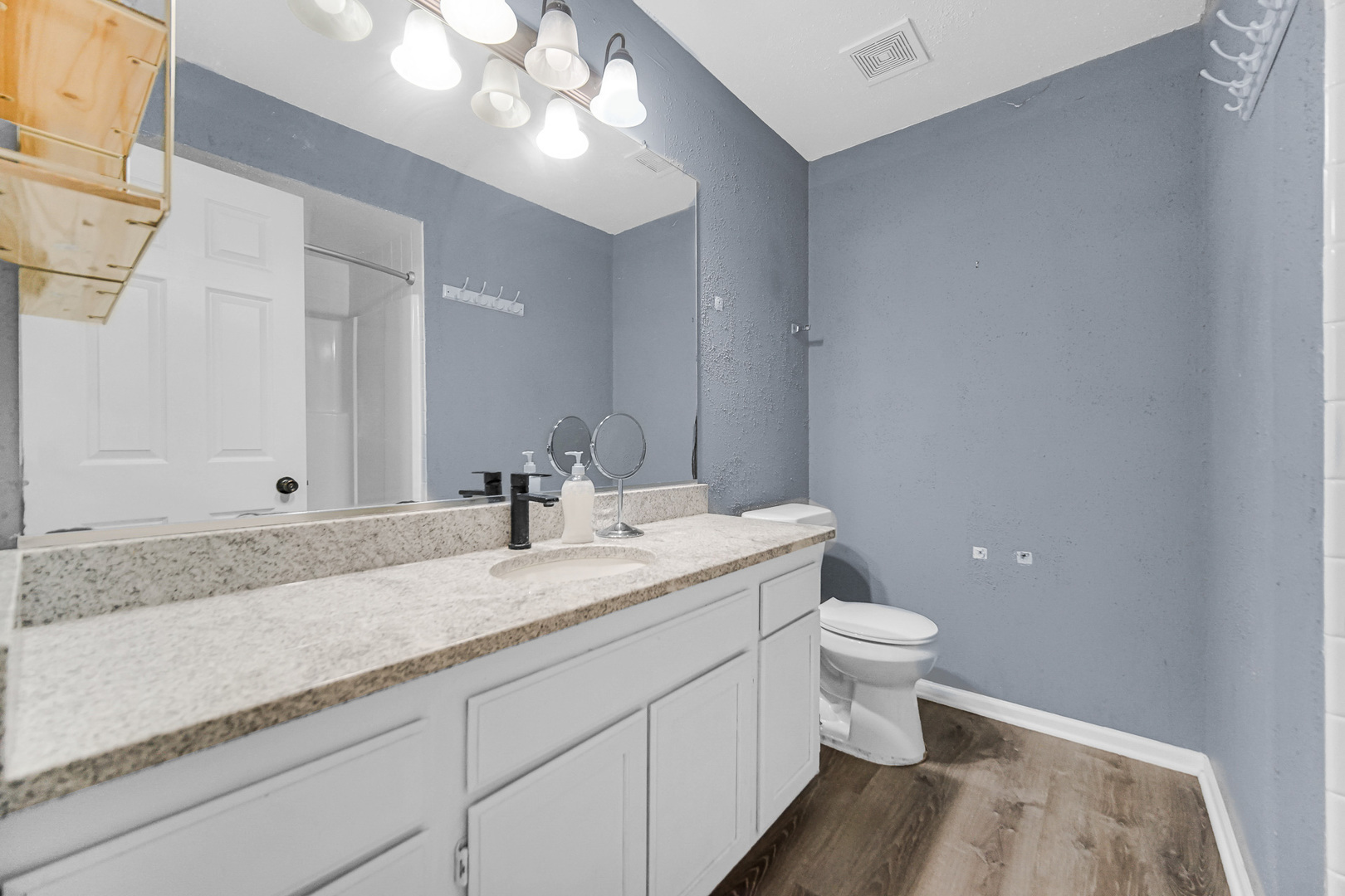 173 Cedarwood Drive