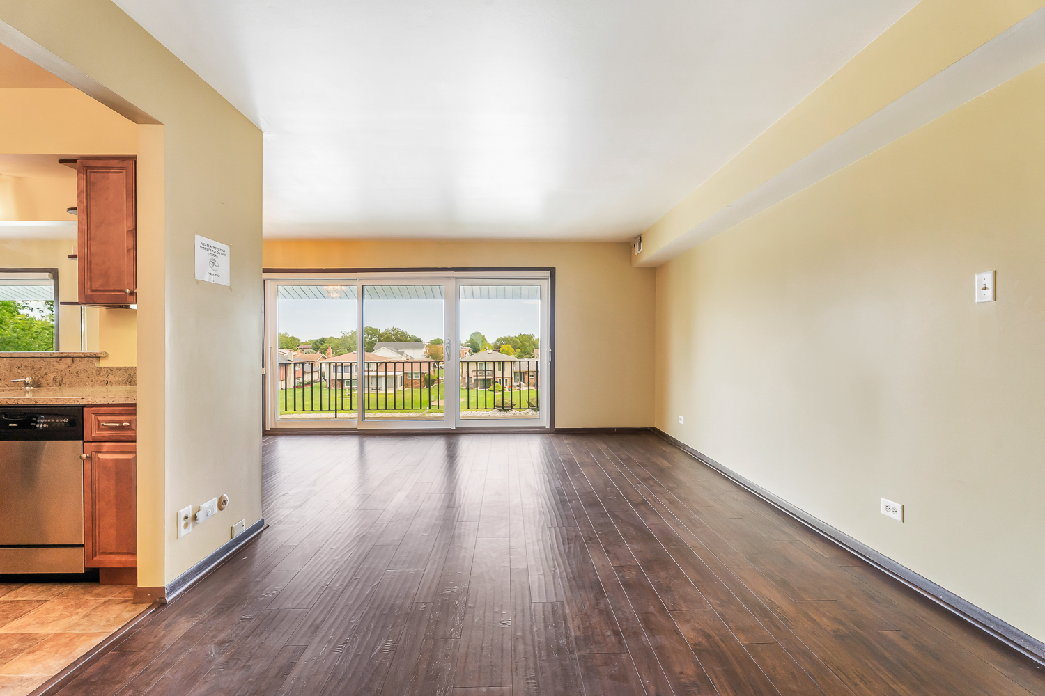 19535 Lake Shore Drive Unit: 3N