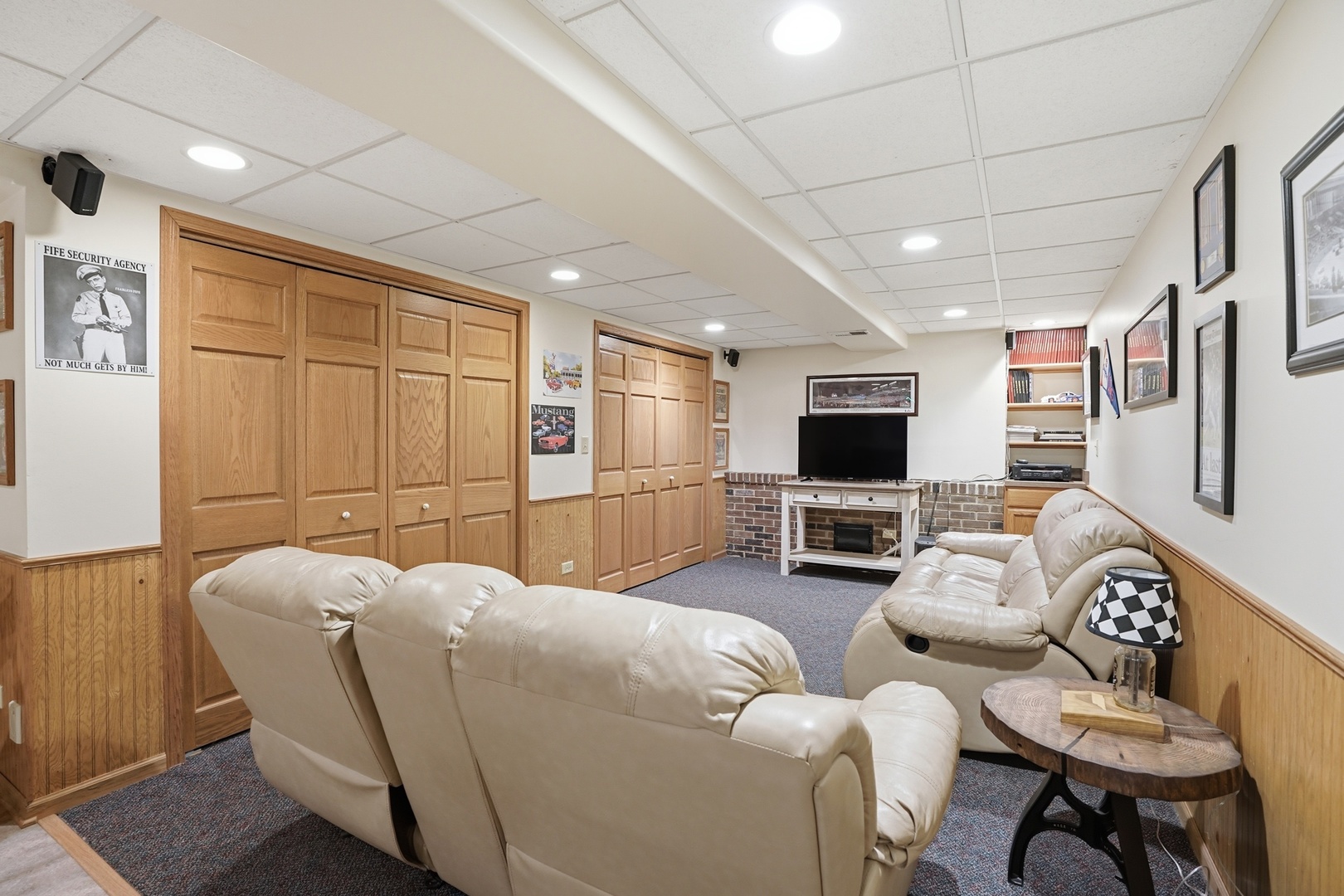18070 Whitman Lane