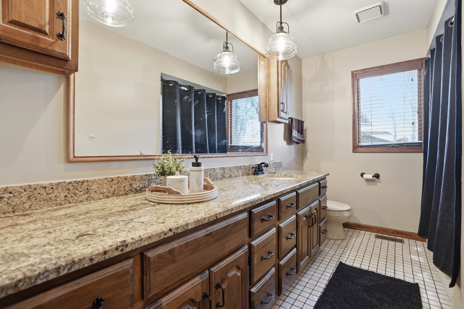 18070 Whitman Lane