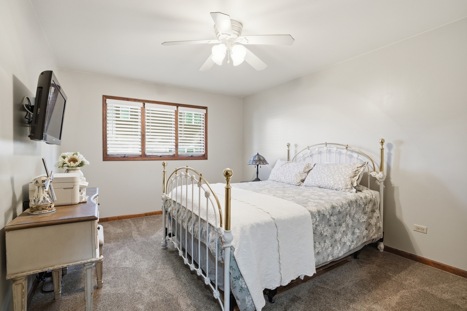 18070 Whitman Lane