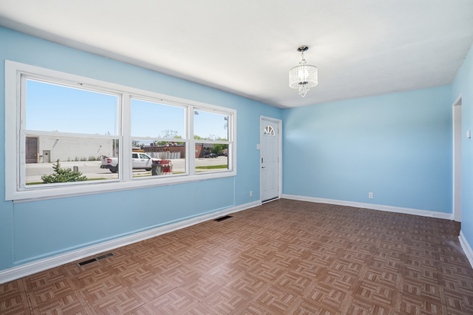 17044 Burnham Avenue