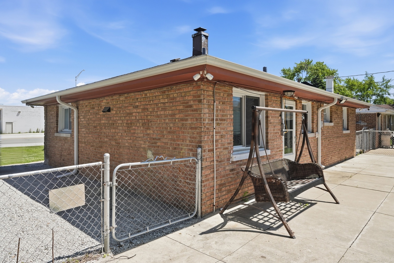 17044 Burnham Avenue