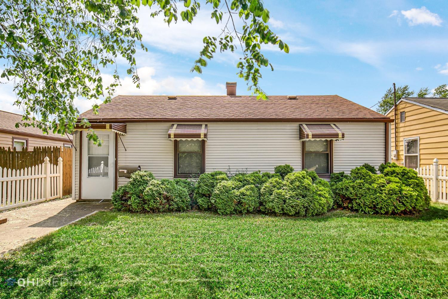 4414 Columbia Avenue