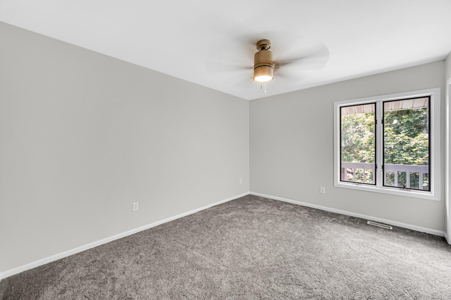 2582 Brookwood Drive