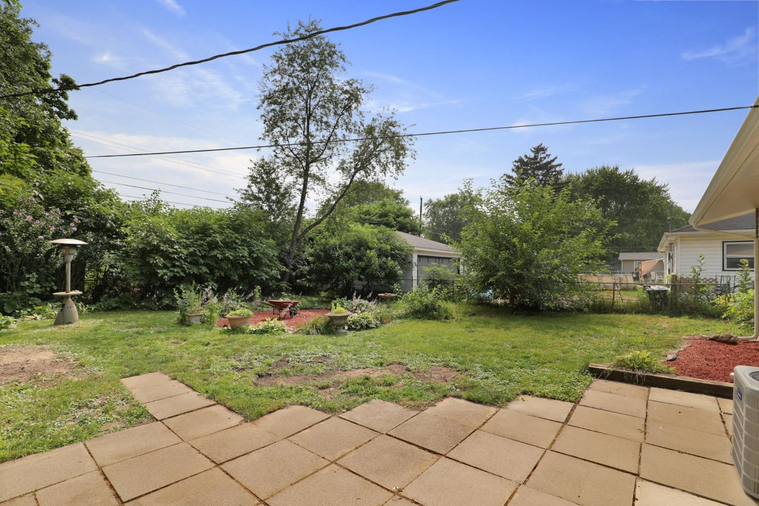 217 W 8th Street